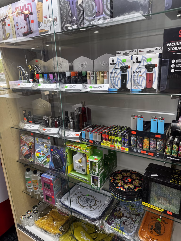 dab-pipes-weed-vapes-420-pipes-LFK-Lawrence